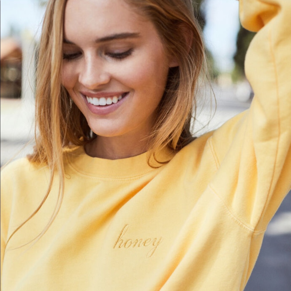 Brandy Melville Honey Crew Neck Sweatshirt
